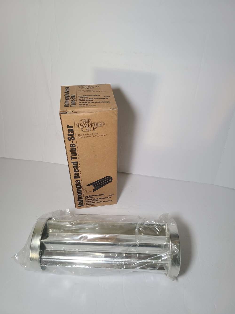 The Pampered Chef Stainless Steel Bread Tube Roller - Silver